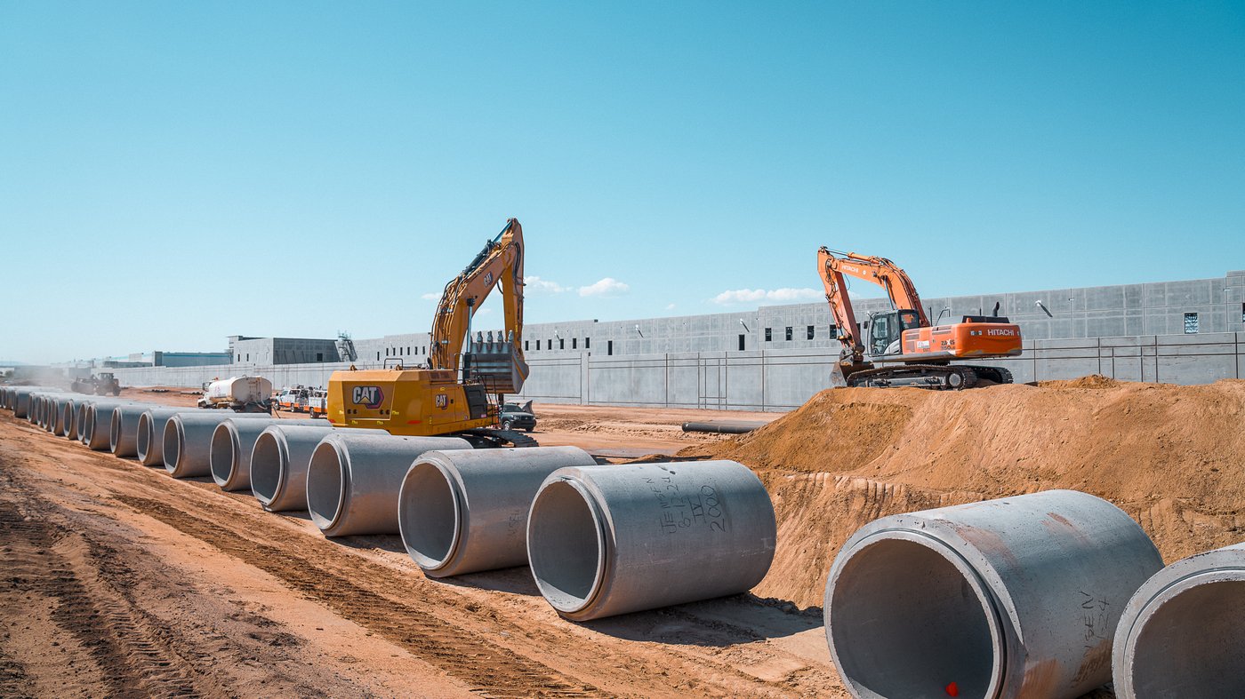 Aerial view of Jensen RCP pipe installation on active jobsite